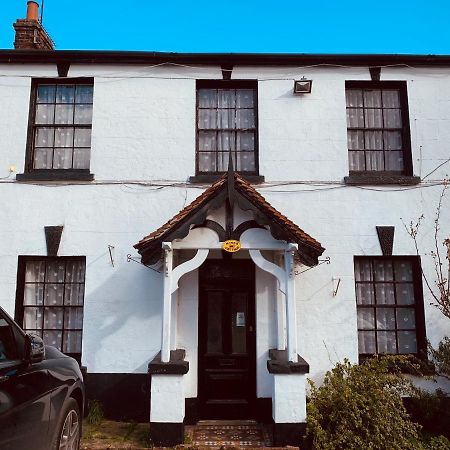 The Lion Brewery Hotel Ash  Exterior foto